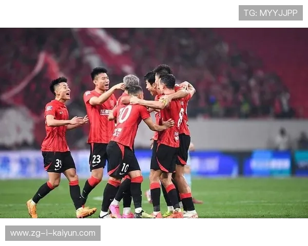 成都蓉城新赛季再度调整阵容，备战亚冠征程